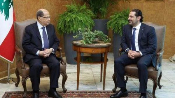 رئيس الوزراء اللبناني المكلف سعد الحريري (إلى اليمين) والرئيس اللبناني ميشال عون بالقصر الرئاسي في بعبدا

