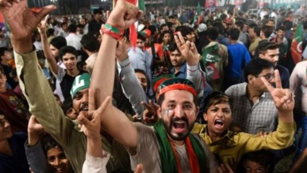 تزايد المخاوف في باكستان بسبب صلاحيات الجيش اثناء الانتخابات