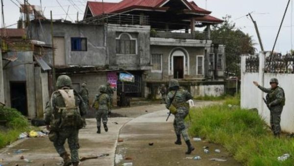 استراليا تعرض المساعدة في تدريب الجيش الفيليبيني على محاربة داعش

