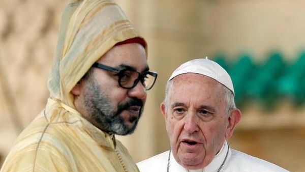 البابا مع ملك المغرب محمد السادس