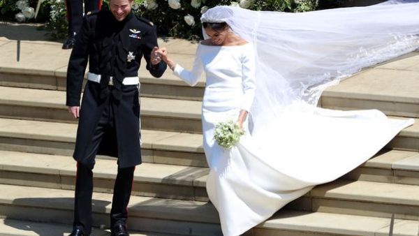 زفاف ملكي للأمير هاري وميغن ماركل يخطف أنظار العالم