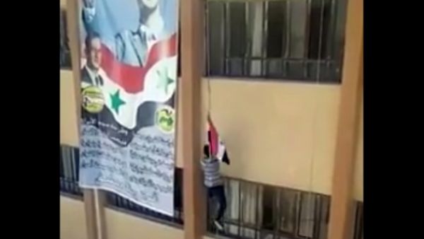 لقطة من الفيديو