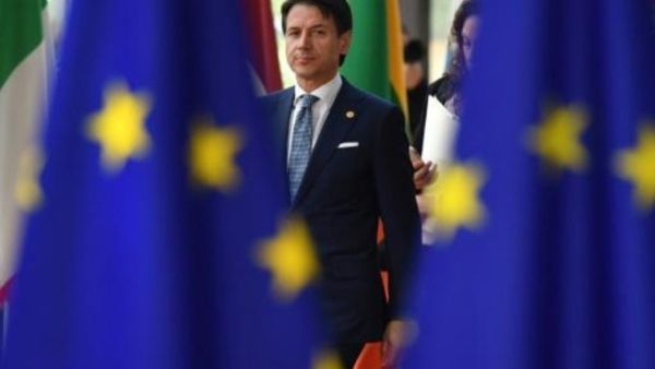 رئيس الحكومة الايطالي جوزيبي كونتي في بروكسل
