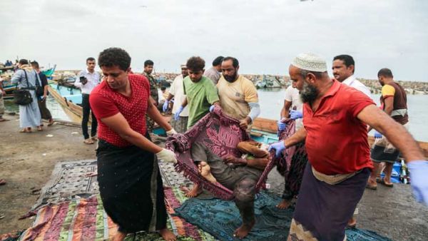 الإمارات تنفي استهداف قارب اللاجئين الصوماليين قرب اليمن
