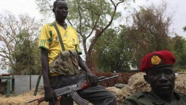 متمردون سودانيون يوقعون "خارطة طريق" لاتفاق سلام