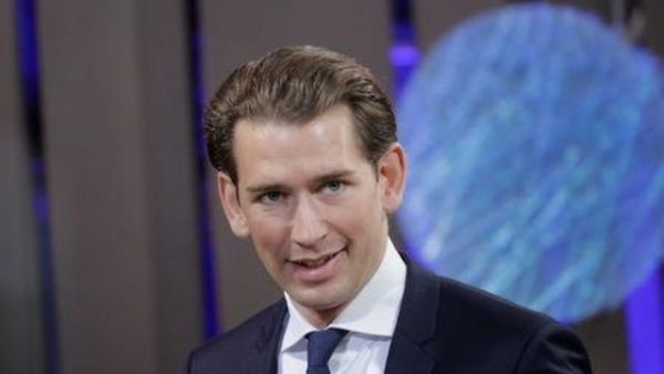 وزير الخارجية النمساوي سيباستيان كورتس 
