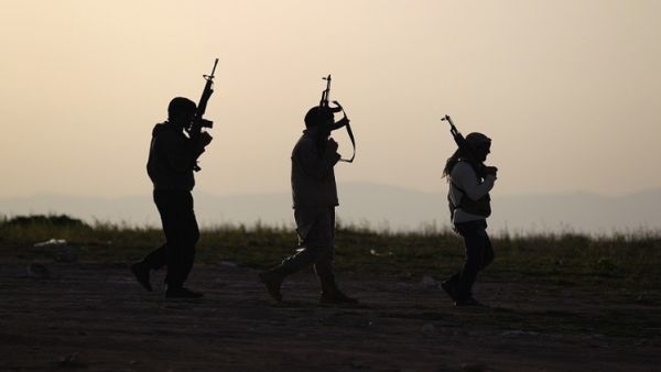 الجيش السوري يواصل تقدمه ضد داعش في وسط البلاد