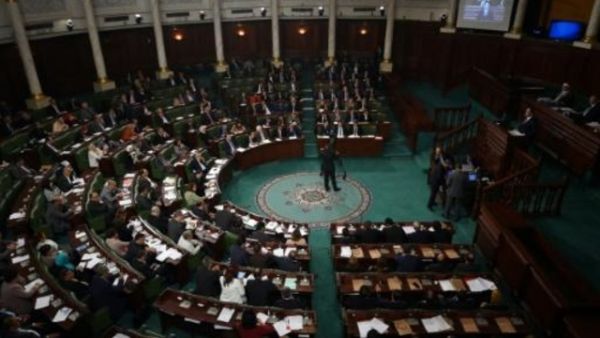 البرلمان التونسي يفشل في انتخاب اعضاء المحكمة الدستورية