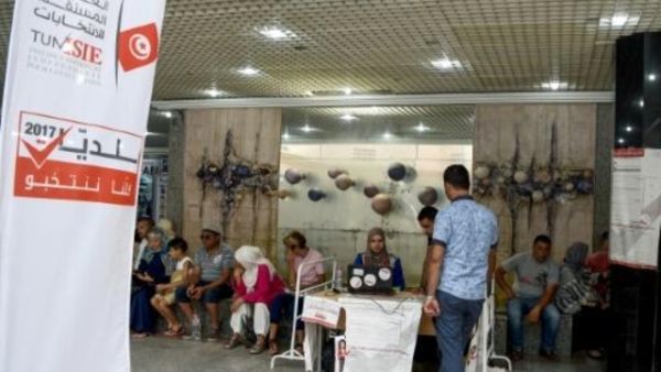 حملة للهيئة العليا المستقلة للانتخابات من اجل تشجيع التونسيين على التصويت في الانتخابات البلدية
