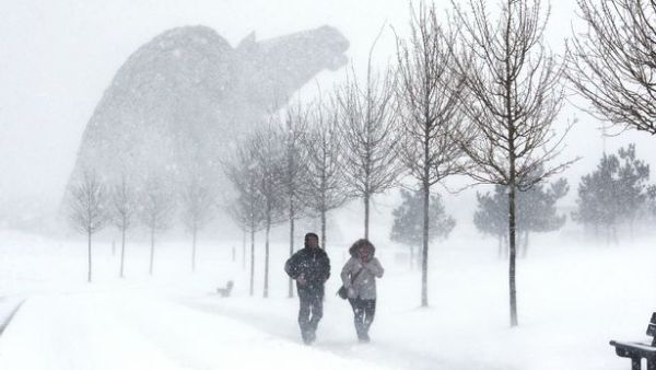 موجة الصقيع السيبيرية تتسبب بوفاة اكثر من 40 شخصا في أوروبا

