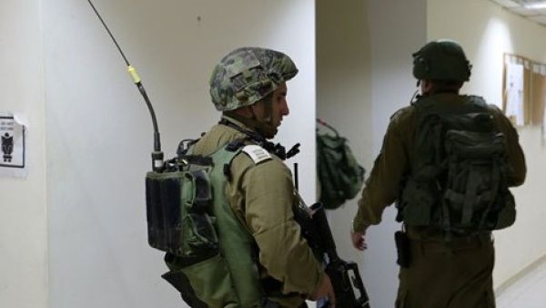 القوات الاسرائيلية تقتحم مقر وكالة الانباء الفلسطينية الرسمية