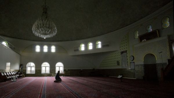 Austria is to close 7 mosques and expel 40 Imams. (AFP/ File)