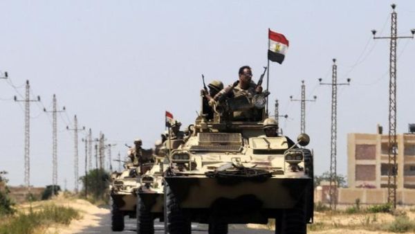 Egyptian soldiers are deployed in the area of the Rafah Crossing border between Egypt and the Gaza Strip on May 21 (STR / AFP)