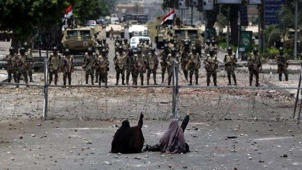 تضم قائمة المتهمين ستة من رجال وقيادات الشرطة، على رأسهم اللواء محمد إبراهيم، مدير أمن الإسكندرية الأسبق