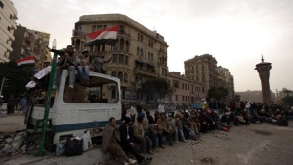 معرضون لنظام الرئيس مبارك في ميدان التحرير/أ.ف.ب