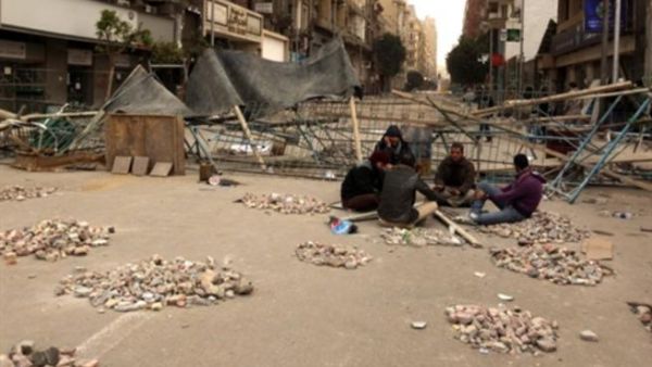 متظاهرون مناؤون لحكم مبارك في ميدان التحرير/الخميس/أ.ف.ب