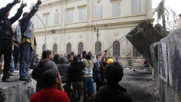 استفتاء على الدستور في يناير 