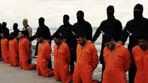 الحكم بإعدام متهمين في قضية قتل 20 مسيحيا مصريا في ليبيا