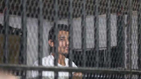  المتهم أحمد سعيد السنباطي، البالغ من العمر 19 عاما