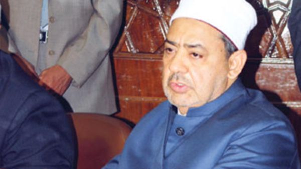 شيخ الأزهر يؤكد الحرص على الفكر الوسطي والمعتدل