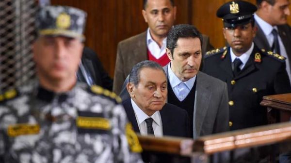 الرئيس المصري الأسبق حسني مبارك