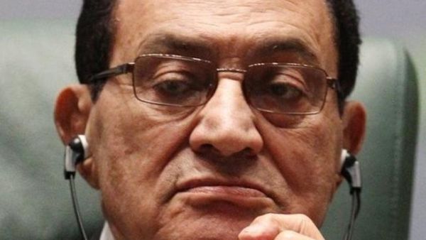 الرئيس المصري حسني مبارك