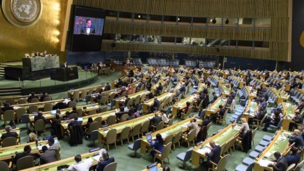 صدر القرار بتأييد 176 دولة، فيما عارضته 7 دول منها الولايات المتحدة وإسرائيل وكندا