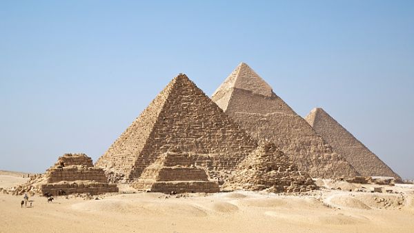 Security sources said that the Giza pyramid complex has 197 stationary monitoring cameras and moving radars which ensure the security of the venue. (Wikipedia)