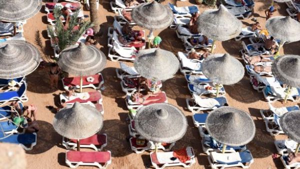 Egypt's tourism industry has been hard hit by the crash of the Russian jetliner as well as international flight suspensions by to Sharm al-Sheikh. (AFP/Mohamed el-Shahed)