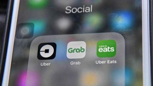 Uber activates ubereats.com in Cairo. (AFP/ File)