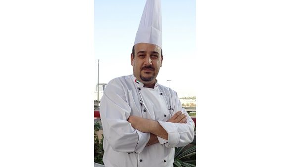 الشيف الياس بطرس، الشيف التنفيذي لمطاعم فندق كراون بلازا دبي