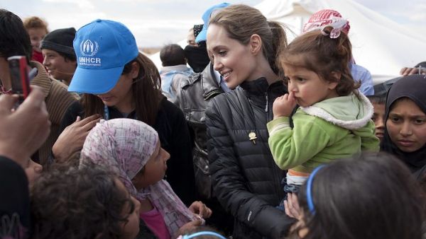 Angelina visiting Zaatari refugee camp in Jordan in 2013. (AFP/File)