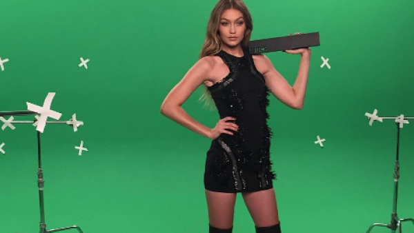Gigi Hadid presented at the MMVAs last year with Ed Sheeran. (Instagram)