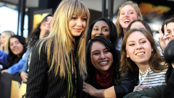 Gigi Hadid channels Brigitte Bardot with her newly-sheared locks. (AFP/Emma McIntyre)