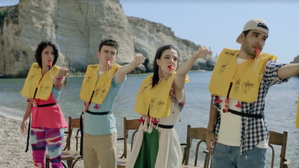 Featuring dance, Lebanese music, well-humored presenters, and sights of Lebanon – the video producers know their market. (YouTube screenshot)