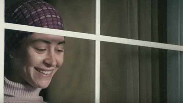 Although Mahmoud claims to have shied away from direct political rhetoric in his work, he did not always manage to avoid politically infused messages. (Photo: still from Nawara)