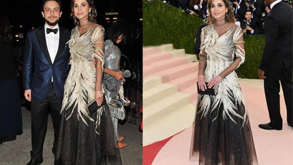 Queen Rania's feather and sequinned dress was made by Valentino. (AFP/D Dipasupil)