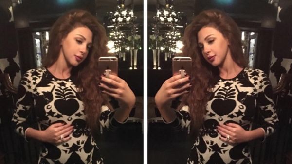 Myriam Fares showing off her baby bump in London. (Instagram)