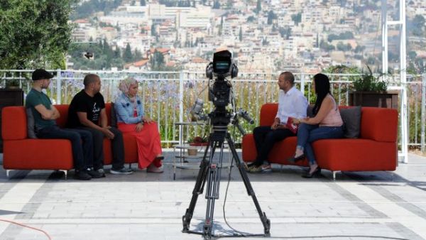 Israeli Arab actor Doraid Liddawi and Afaf Sheni are the hosts of P48's morning show. (Photo courtesy of Haaretz)