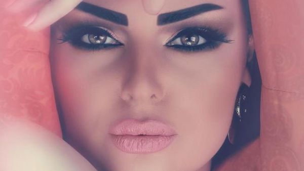 Diana Karazon shows she's at least easy on the eyes! (Image: Facebook)