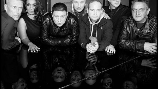 Happy Mondays ready to play Dubai