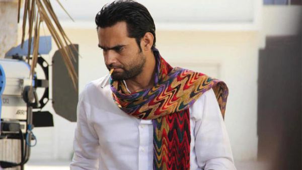 Hassan Niazi in 'Taan' (Photo from Hassan' official Facebook page)