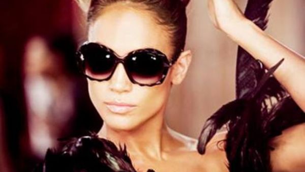 JLo looks glam, even in the hot-seat! (Image: Facebook)