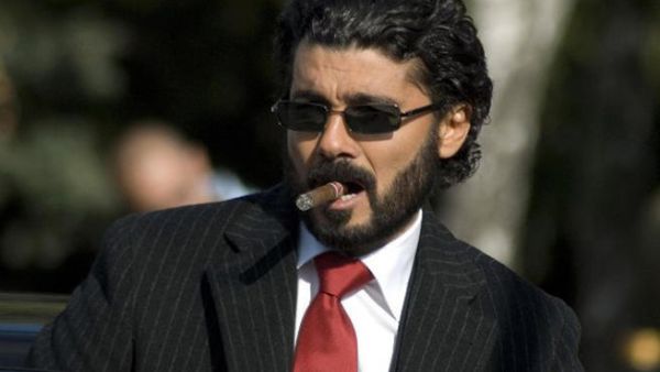 Khaled Al Nabawi's lookin' slick and is ready to roll film for his new project. (Image: Facebook)