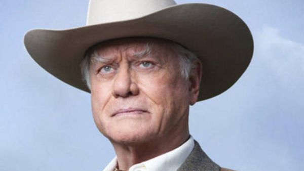 النجم لاري هاجمان