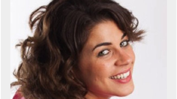 Mona Hala, it's behiiiind you! (IMDB)