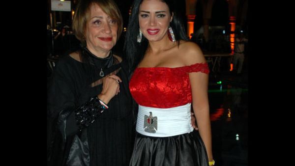 Rania Yousif in her controversial "flag dress". (Image: Layalina)