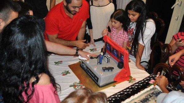 تامر حسني مع زوجته بسمة بوسيل