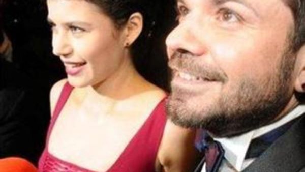 Fatima (Beren) with her off-screen love interest