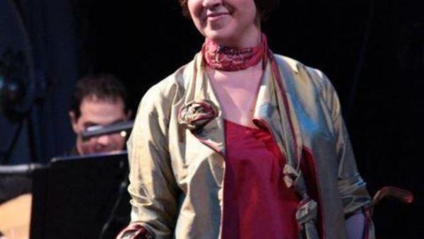 Oumeima El-Khalil to sing for Cairo